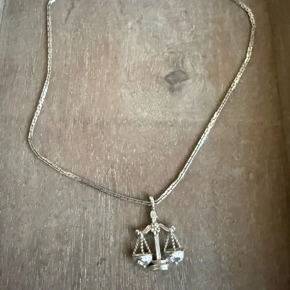 Monet Silver Scales of Justice Necklace - Picture 1 of 8